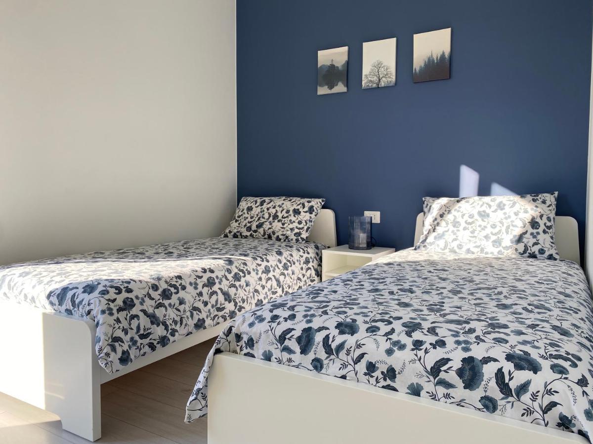 Happy Guest Apartments - Blue Apartment Riva di Solto Eksteriør bilde
