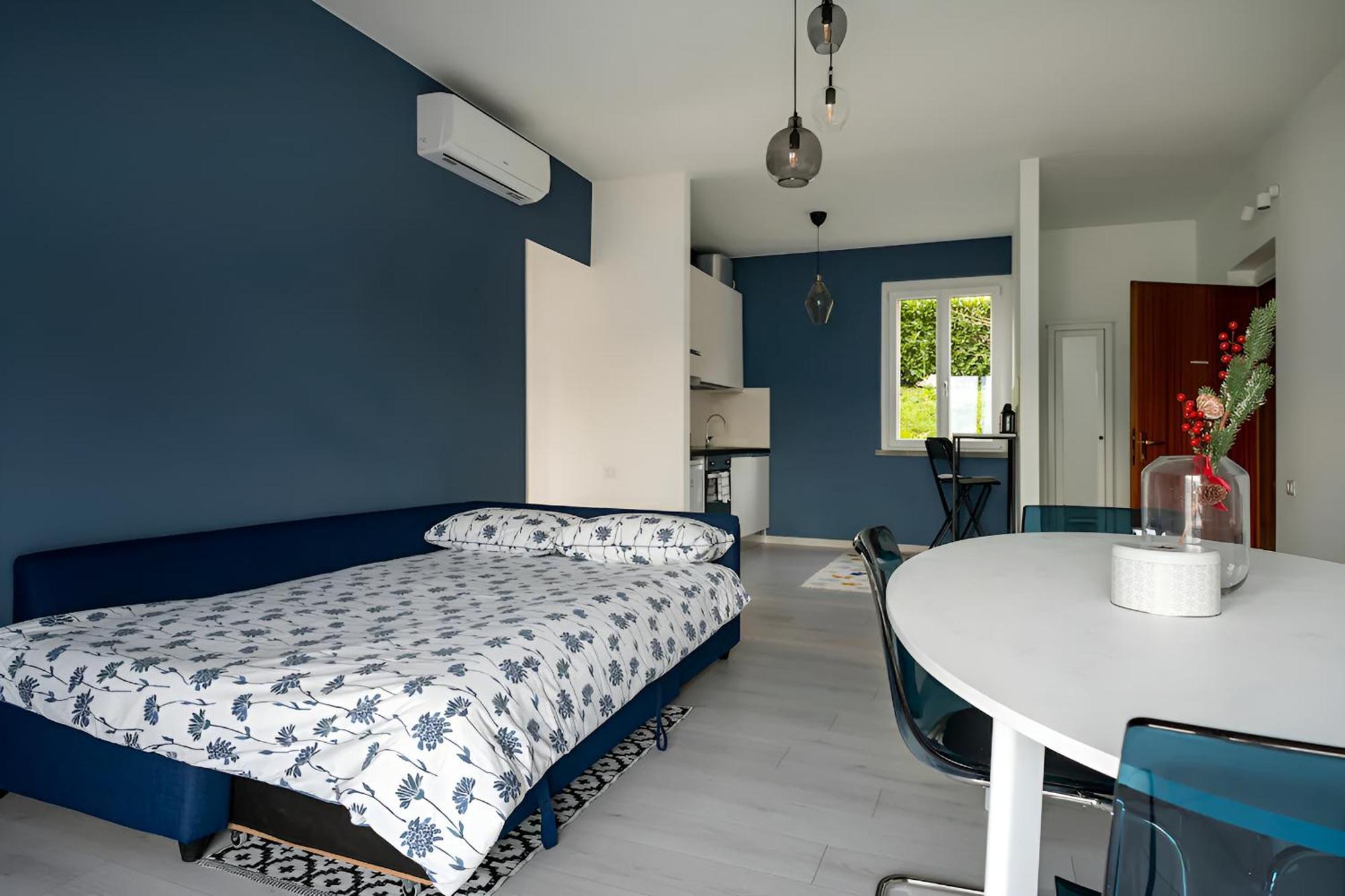Happy Guest Apartments - Blue Apartment Riva di Solto Eksteriør bilde